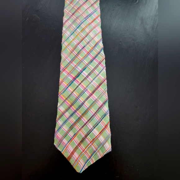 Green and Pink Neck Tie - Picture 2 of 4